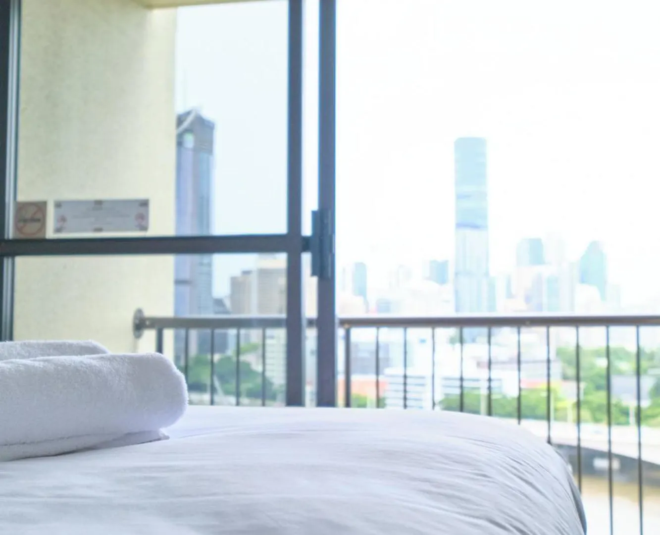 *** Aparthotel River Plaza Apartments Brisbane Australia