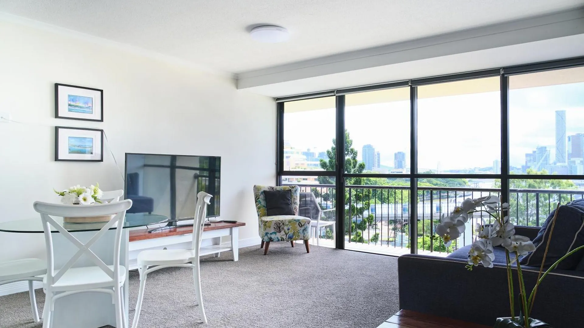 River Plaza Apartments Brisbane