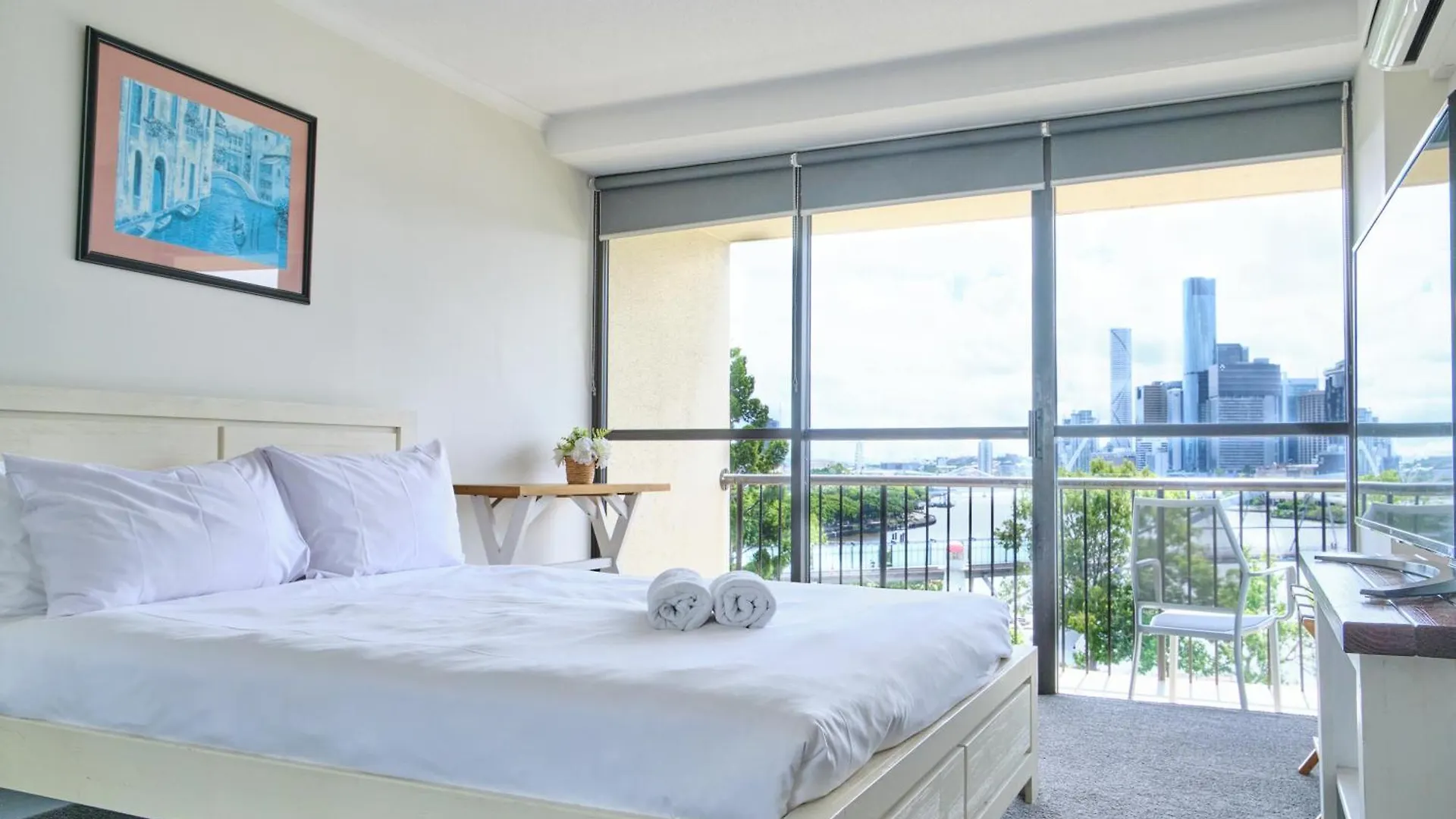 River Plaza Apartments Brisbane