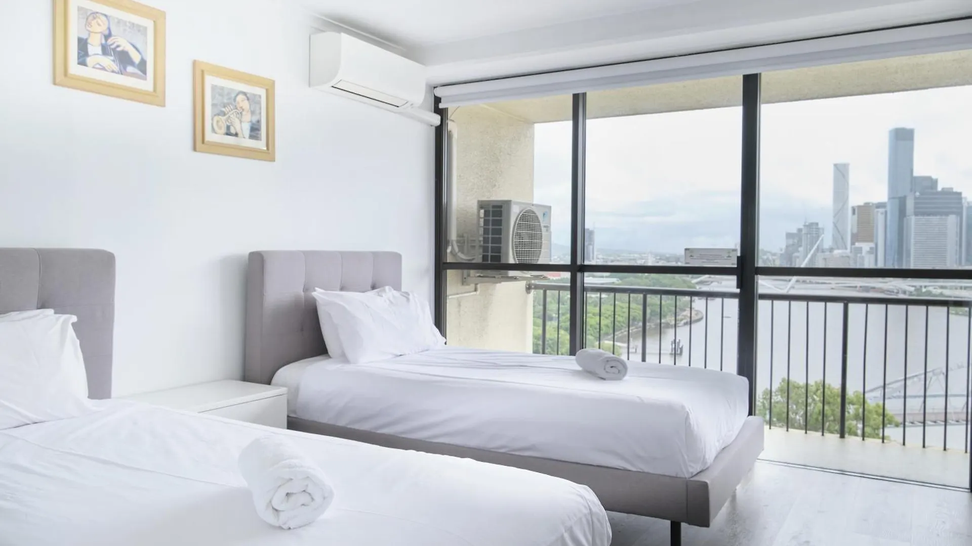 River Plaza Apartments Brisbane
