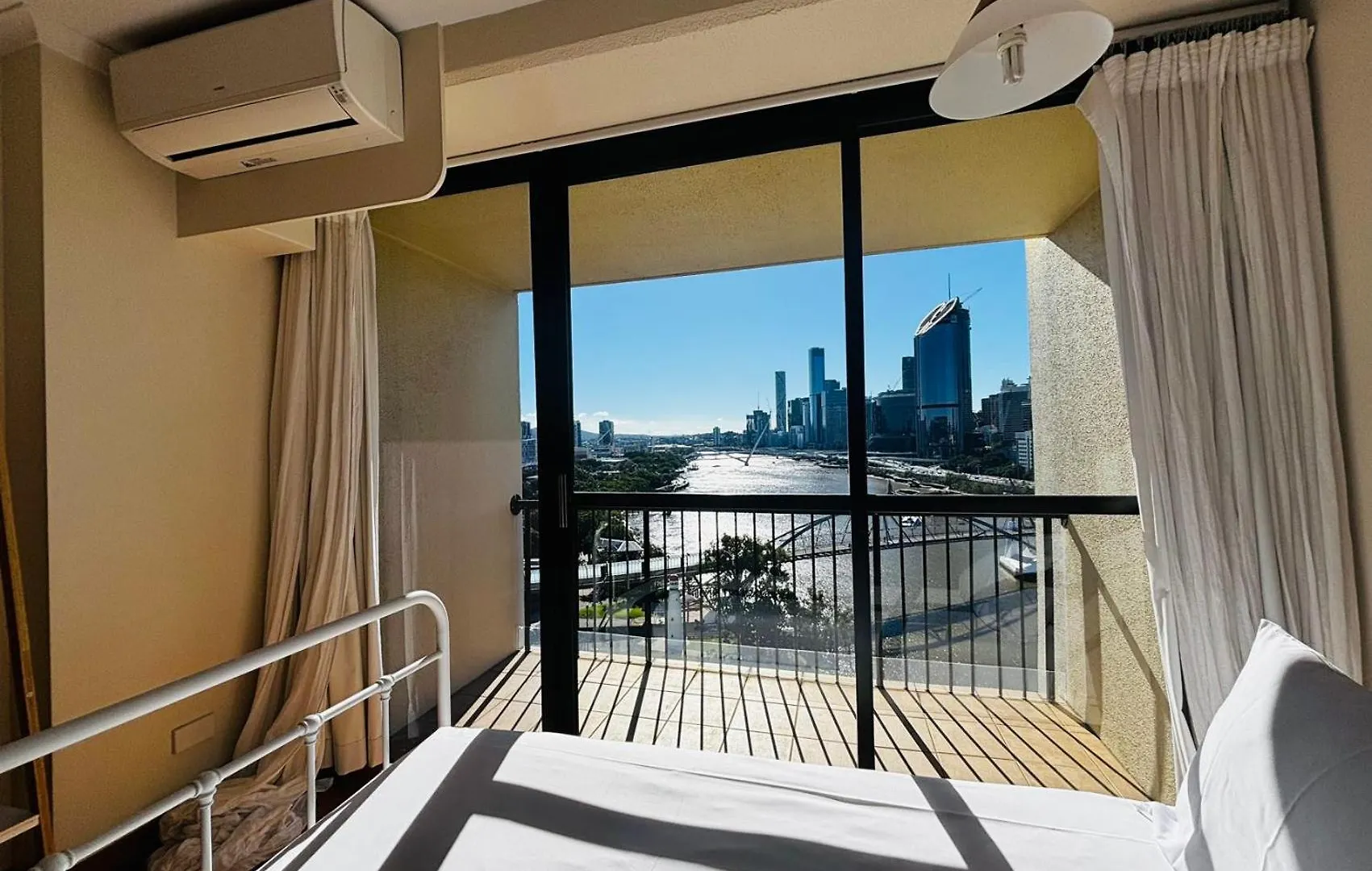 River Plaza Apartments Brisbane 3*,