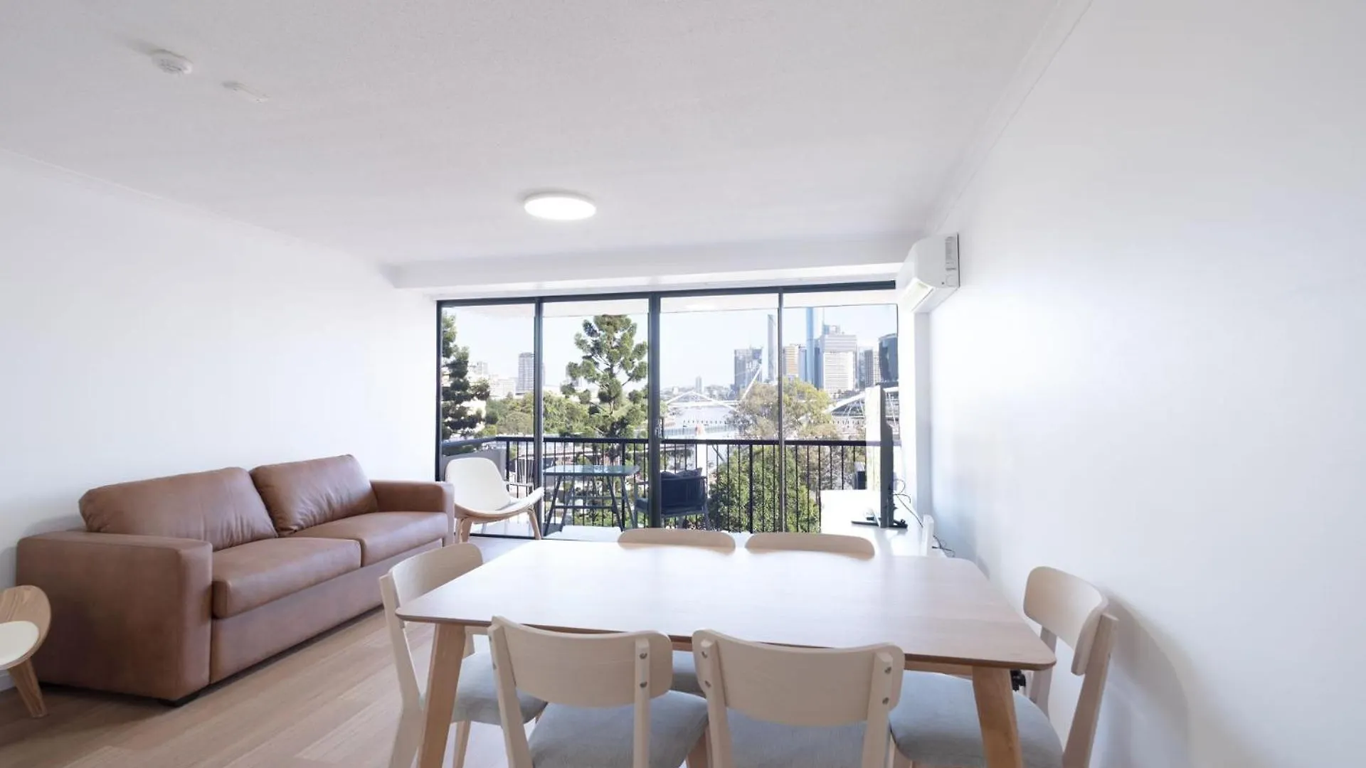 River Plaza Apartments Brisbane 3*,  Australia